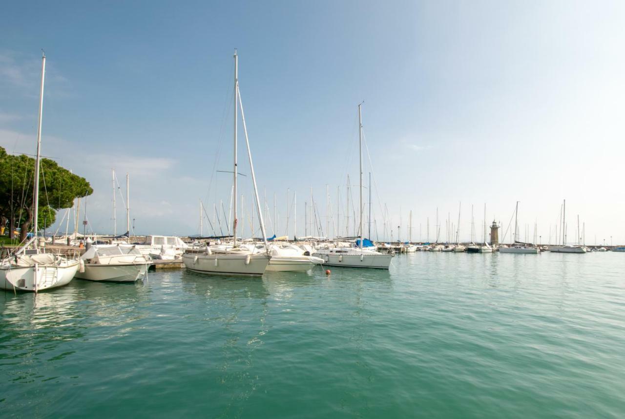 Atico Hotel Desenzano del Garda Dış mekan fotoğraf